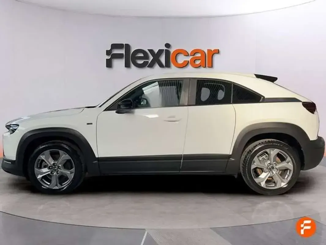 Usado Mazda MX30 Prime-Line 107 kW (146 CV) 2023 Blanco SUV
