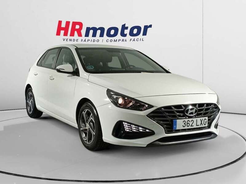 Blanco Usado 2022 Hyundai i30 Utilitario | 13.620 € (Buen precio) - Imagen 1/4