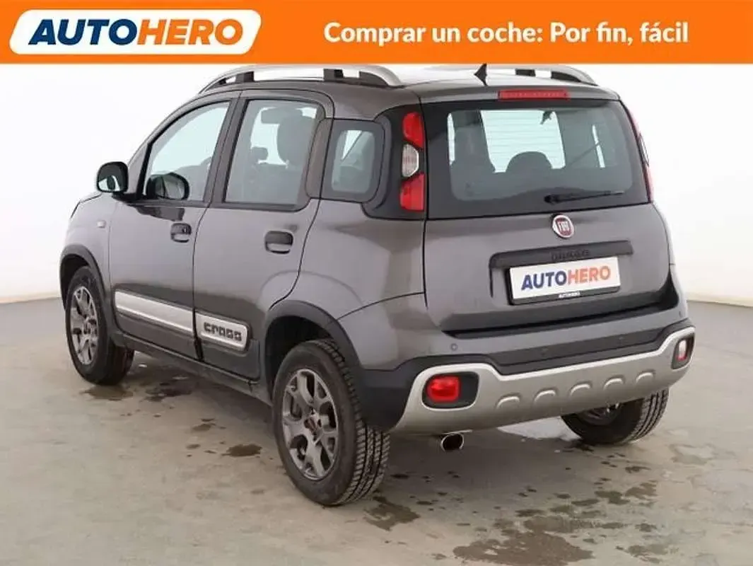 Usado Fiat Panda Cross Cross 95 CV (69 kW) 2018 Gris Utilitario