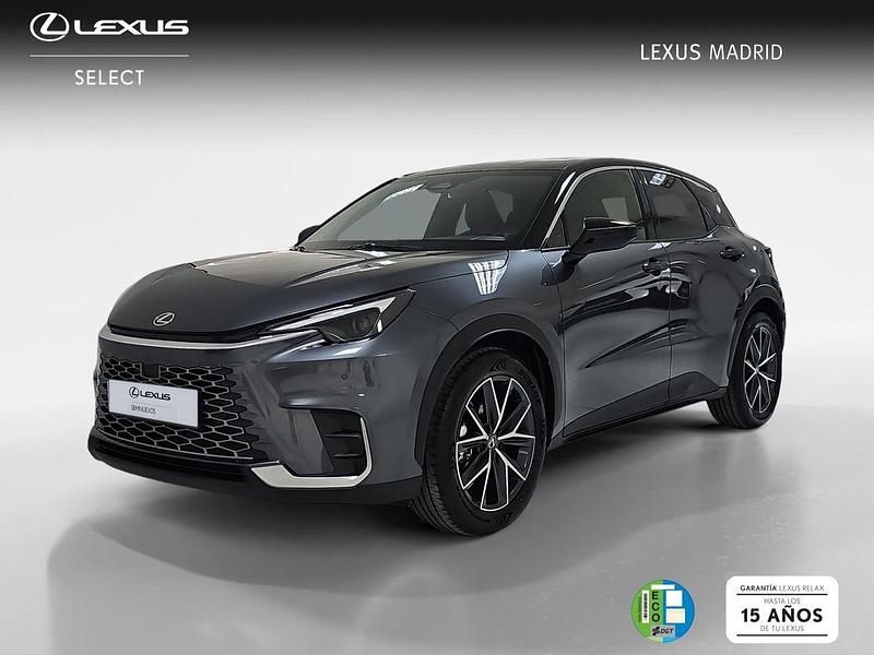 Usado Lexus LBX 136 CV (100 kW) 2025 Gris SUV