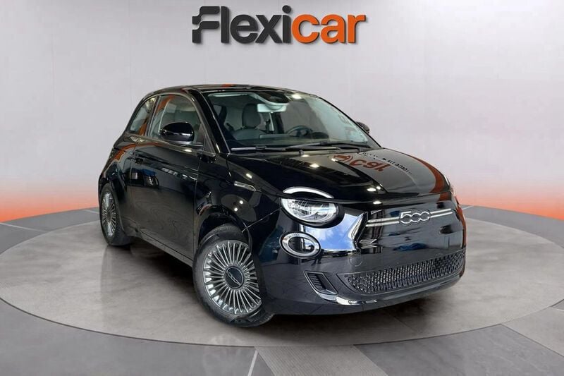 Negro Usado 2022 Fiat 500e Action Berlina | 12.490 € (Buen precio) - Imagen 1/4