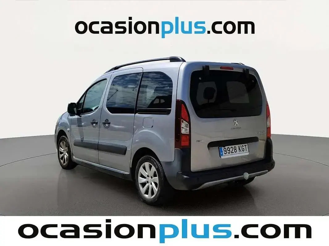 Usado Peugeot TePee Outdoor 110 CV (80 kW) 2018 Gris Van