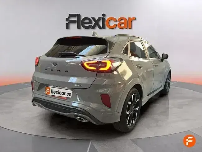 Usado Ford Puma ST-Line 125 CV (91 kW) 2023 Gris SUV