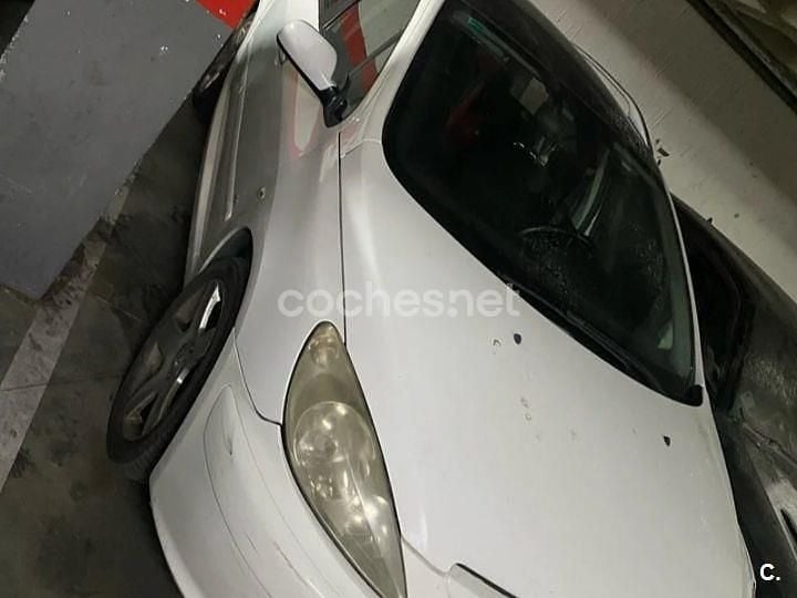 Blanco Usado 2004 Peugeot 307 Familiar | 800 € (Super precio) - Imagen 1/3