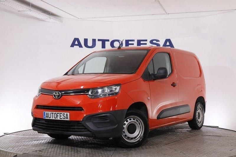 Usado Toyota Proace City 102 CV (75 kW) 2022 Blanco Monovolumen