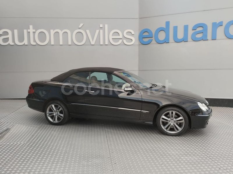 Usado Mercedes CLK200 Avantgarde 163 CV (119 kW) 2006 Negro Descapotable