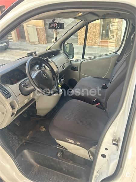 Usado Opel Vivaro 125 CV (91 kW) 2017 Blanco Monovolumen