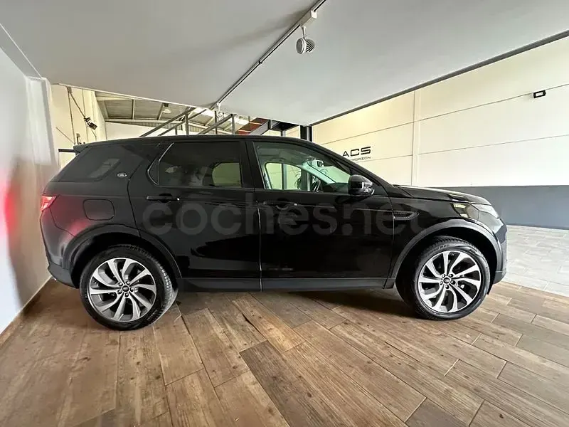Usado Land Rover Discovery Sport HSE 163 CV (119 kW) 2021 Negro SUV