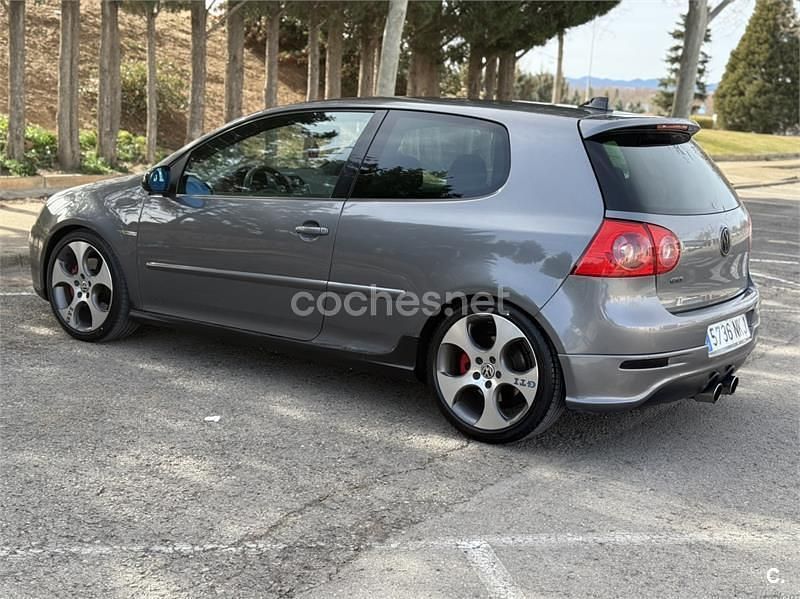 Usado VW Golf IV GTI 200 CV (147 kW) 2006 Gris / plata Berlina