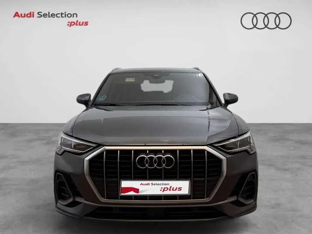 Usado Audi Q3 S-Line 150 CV (110 kW) 2022 Gris SUV