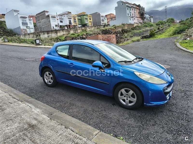 Usado Peugeot 207 Sport 95 CV (69 kW) 2008 Azul Berlina