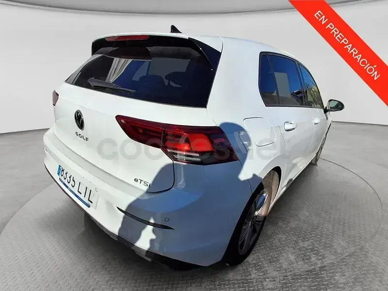 Usado VW Golf VIII Life 110 CV (80 kW) 2021 Blanco Berlina