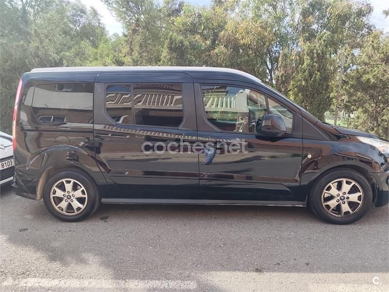 Negro Usado 2016 Ford Tourneo Connect Titanium Monovolumen | 14.500 € (Buen precio) - Imagen 1/4