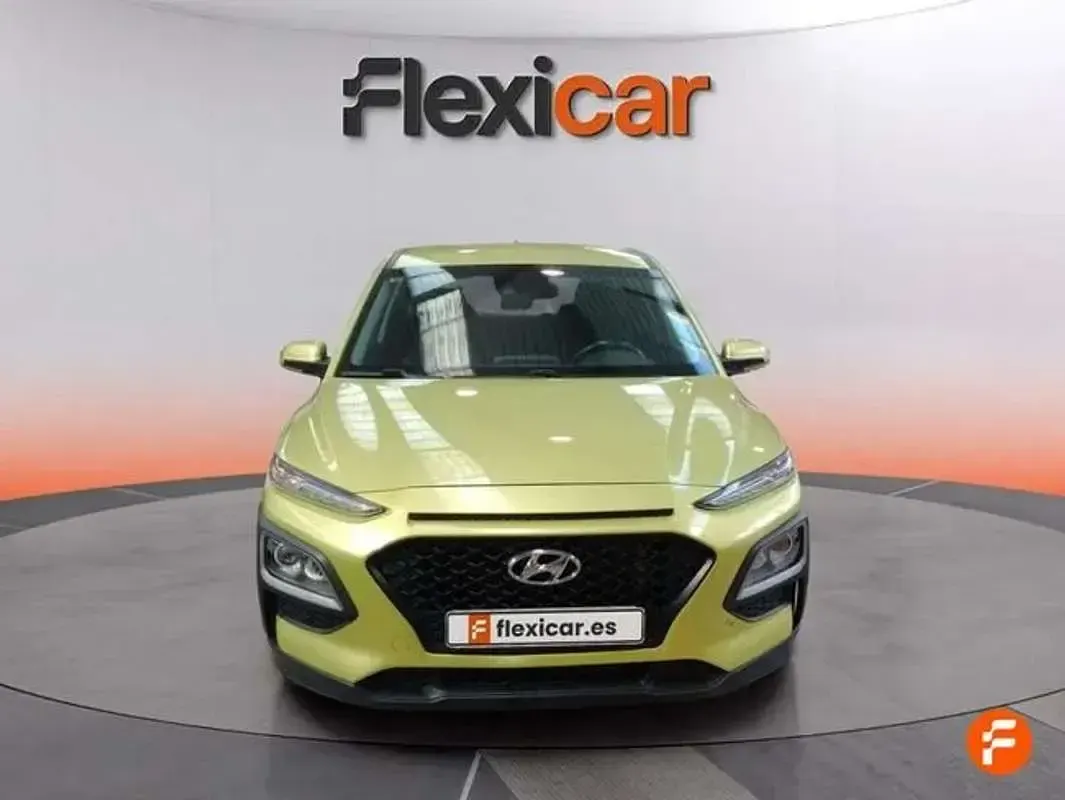 Usado Hyundai Kona 120 CV (88 kW) 2019 Amarillo SUV