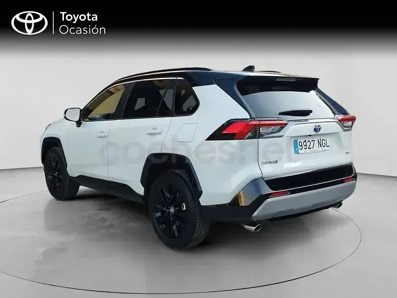 Usado Toyota RAV4 Hybrid Style 218 CV (160 kW) 2025 Blanco SUV