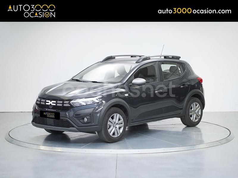 Gris / plata Usado 2023 Dacia Sandero Expression Utilitario | 15.000 € (Precio justo) - Imagen 1/4