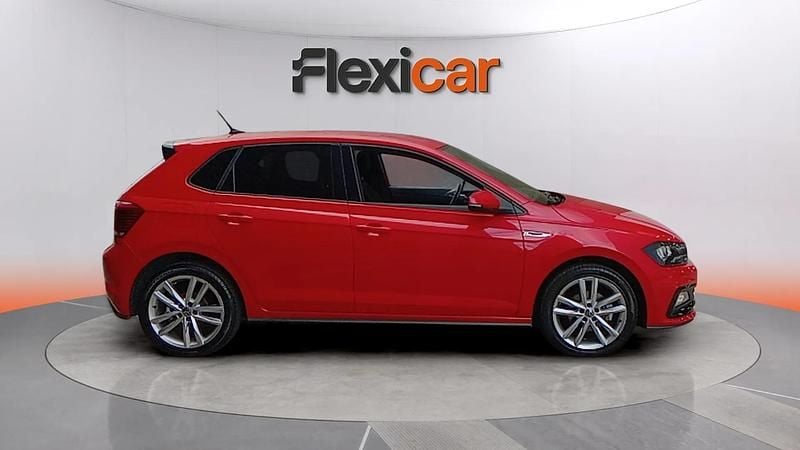 Usado VW Polo R-line 110 CV (80 kW) 2021 Rojo Utilitario