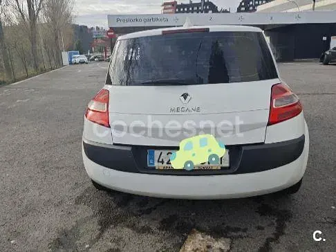 Usado Renault Mégane Authentique 85 CV (62 kW) 2008 Blanco Berlina
