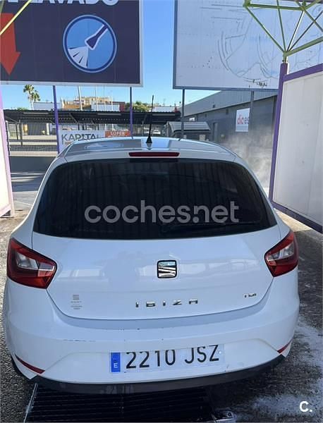 Blanco Usado 2016 Seat Ibiza CONNECT Berlina | 7250 € (Precio justo) - Imagen 1/4