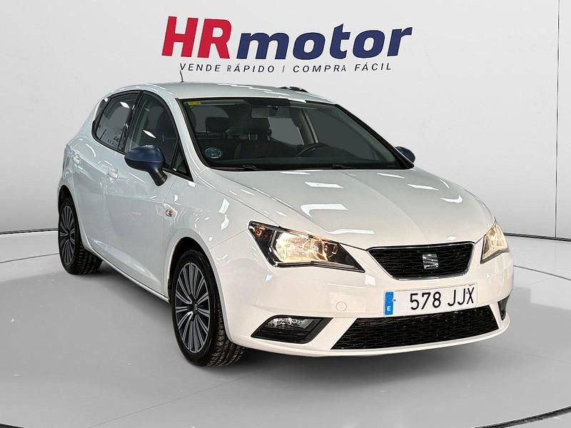 Blanco Usado 2015 Seat Ibiza CONNECT Utilitario | 8290 € (Precio justo) - Imagen 1/4