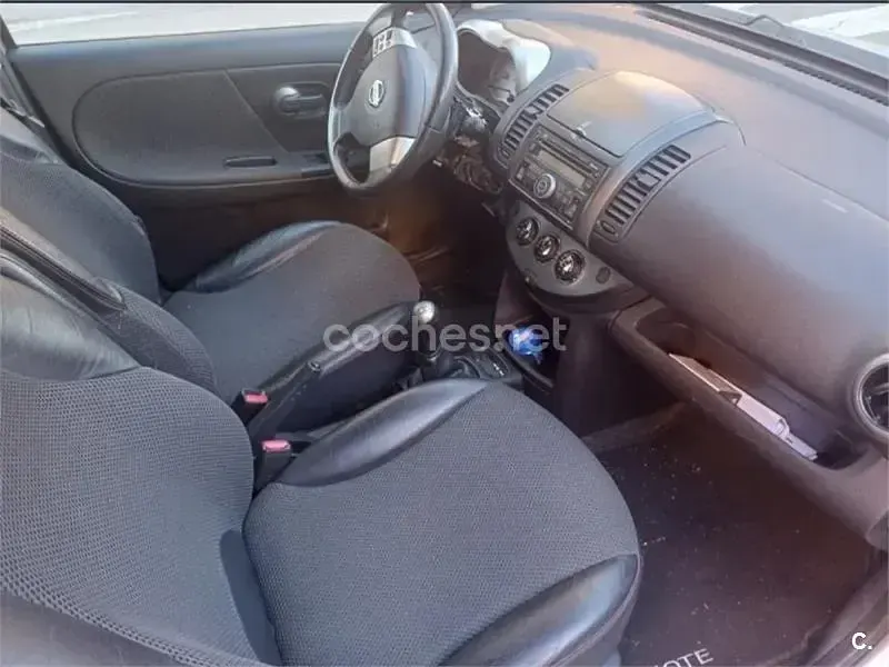 Usado Nissan Note Tekna 86 CV (63 kW) 2009 Gris / plata Utilitario