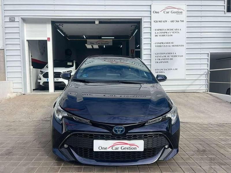 Usado Toyota Corolla Active 122 CV (89 kW) 2022 Azul Utilitario
