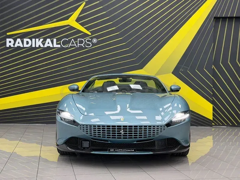 Nuevo Ferrari Roma 620 CV (456 kW) 2025 Azul Descapotable