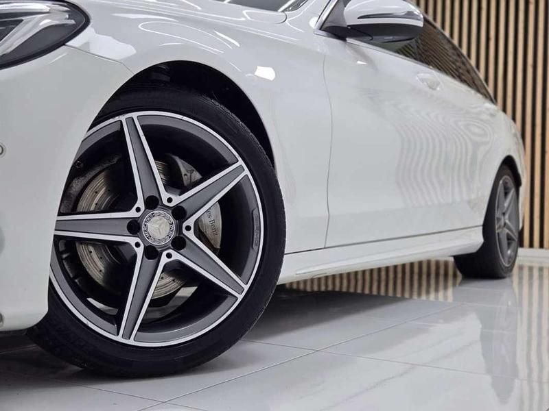 Usado Mercedes C220 170 HP (125 kW) 2016 Branco Carrinha