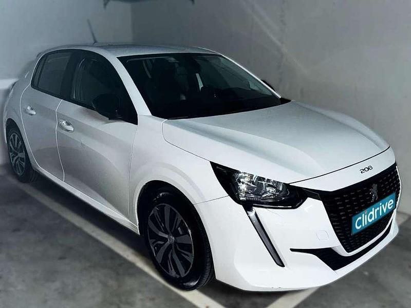 Usado Peugeot 208 Active 102 CV (75 kW) 2023 Blanco Utilitario