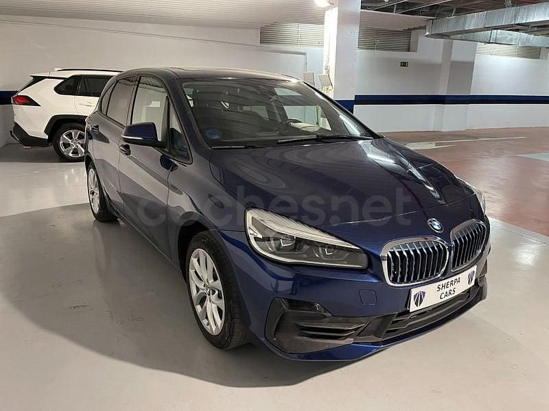 Usado BMW 225 Active Tourer iPerformance 220 CV (161 kW) 2021 Azul Monovolumen