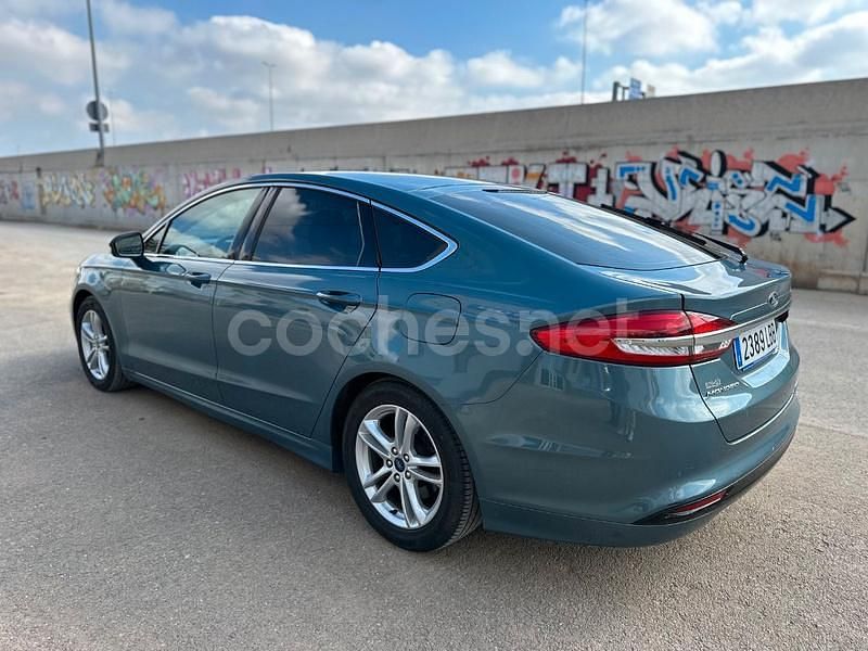 Usado Ford Mondeo Titanium 165 CV (121 kW) 2019 Azul Berlina