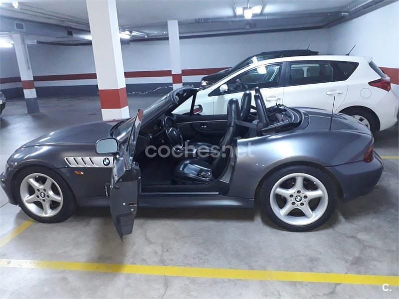 Usado BMW Z3 118 CV (86 kW) 1999 Gris / plata Descapotable