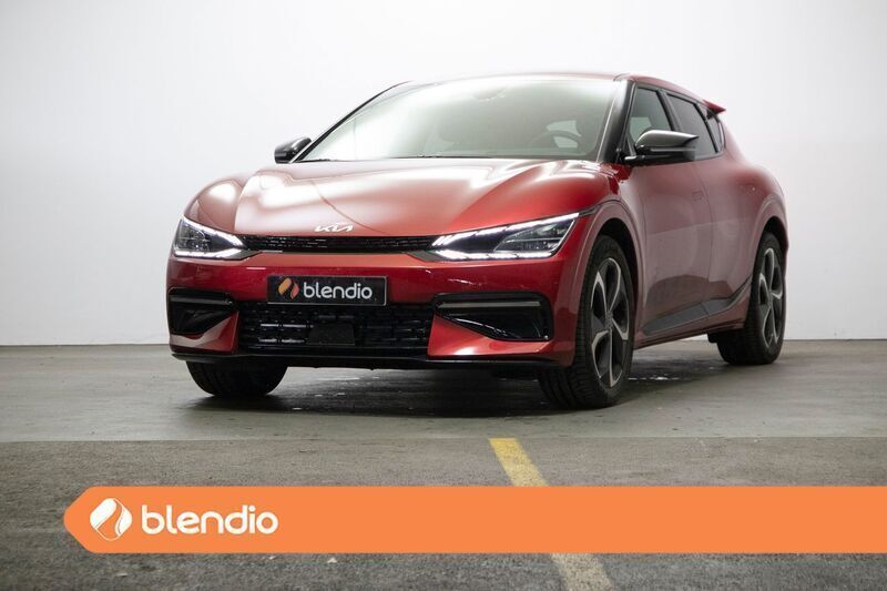 Rojo Usado 2024 Kia EV6 2 SUV | 55.300 € - Imagen 1/4