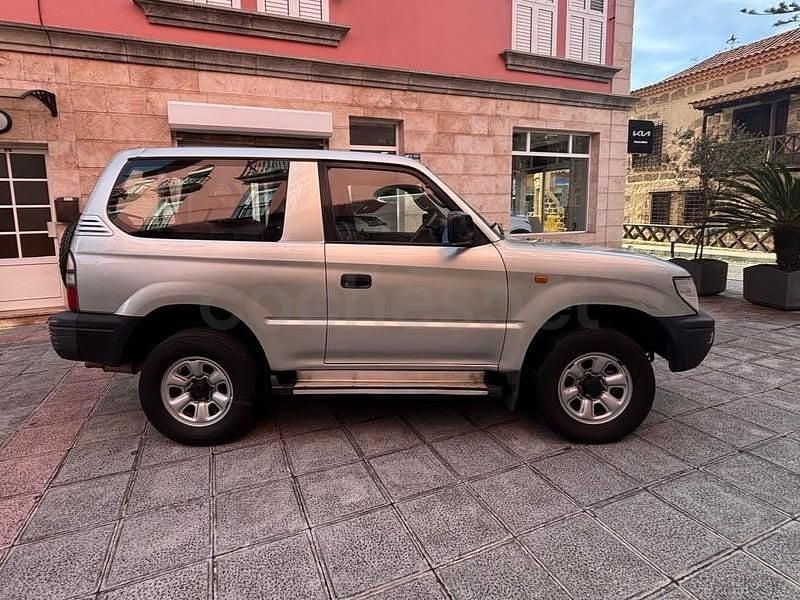 Usado Toyota Land Cruiser 125 CV (91 kW) 1999 Beige SUV