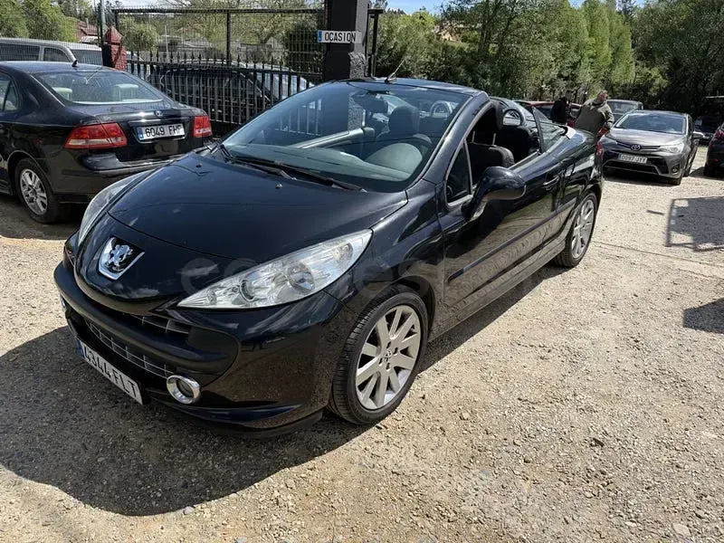 Begagnad Peugeot 207 CC Sport 110 HK (80 kW) 2007 Svart Cab