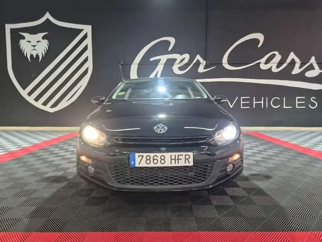 Usado VW Scirocco 140 CV (102 kW) 2011 Negro Coupe