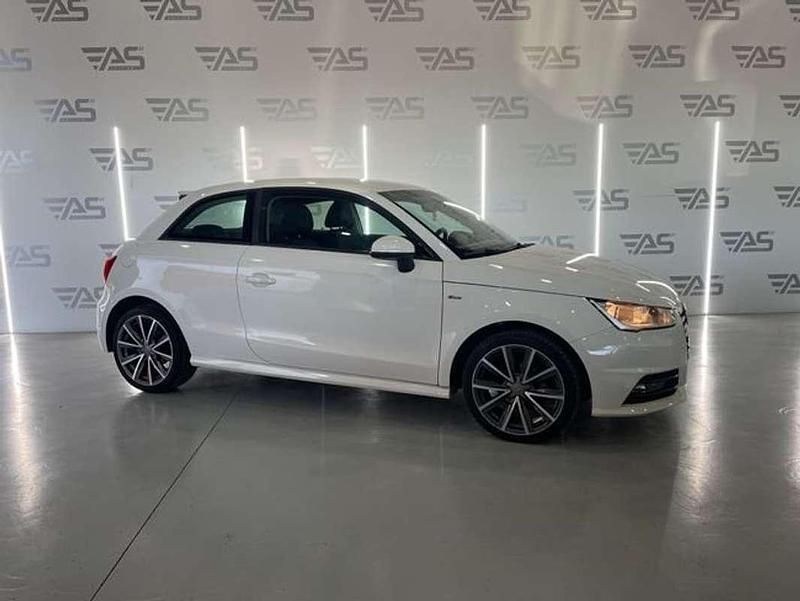 Usado Audi A1 Ambition 95 CV (69 kW) 2016 Blanco Utilitario