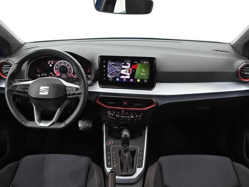 Usado Seat Arona FR 115 CV (84 kW) 2024 Azul SUV