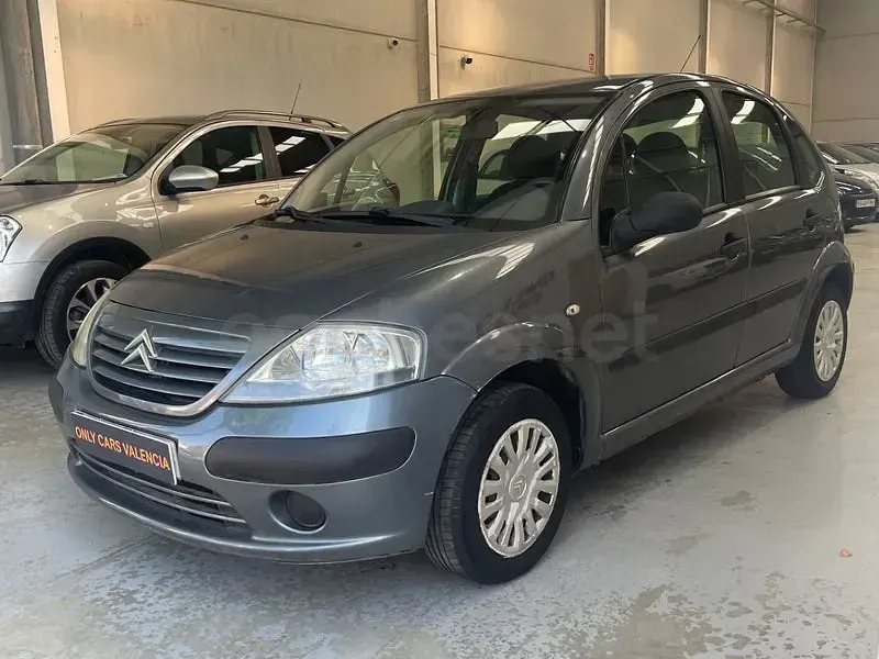 Usado Citroën C3 Furio 61 CV (44 kW) 2005 Gris / plata Berlina