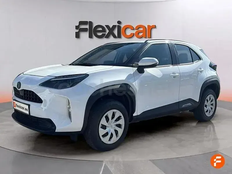 Nuevo Toyota Yaris Cross Active 130 CV (95 kW) 2026 Blanco SUV