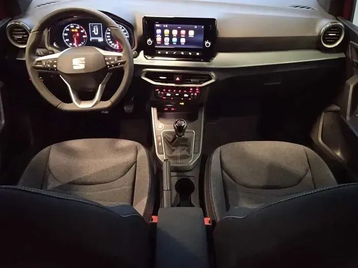 Usado Seat Arona Xperience 115 CV (84 kW) 2025 Blanco SUV