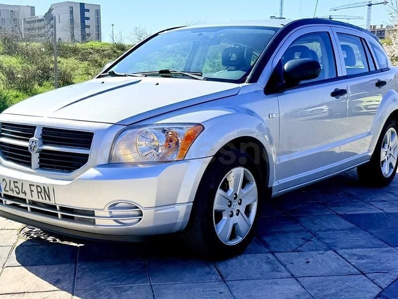 Usado Dodge Caliber SXT 156 CV (114 kW) 2008 Gris / plata Utilitario
