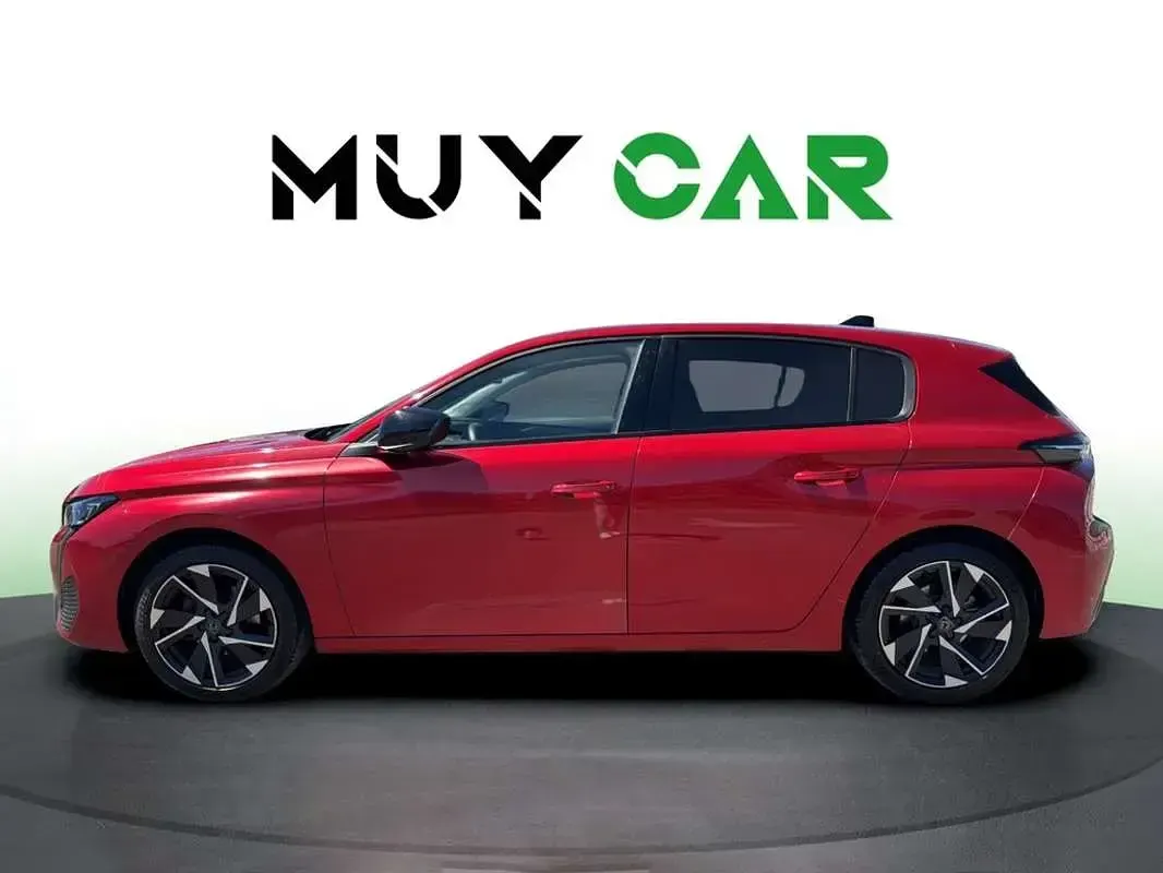 Usado Peugeot 308 Allure 131 CV (96 kW) 2022 Rojo Utilitario