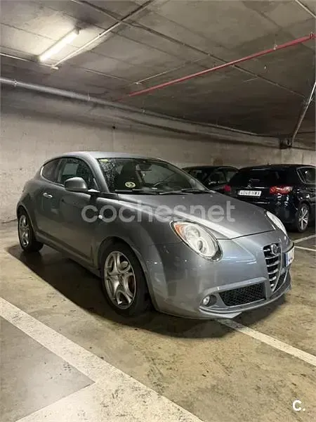 Usado Alfa Romeo MiTo Progression 95 CV (69 kW) 2011 Gris / plata Utilitario