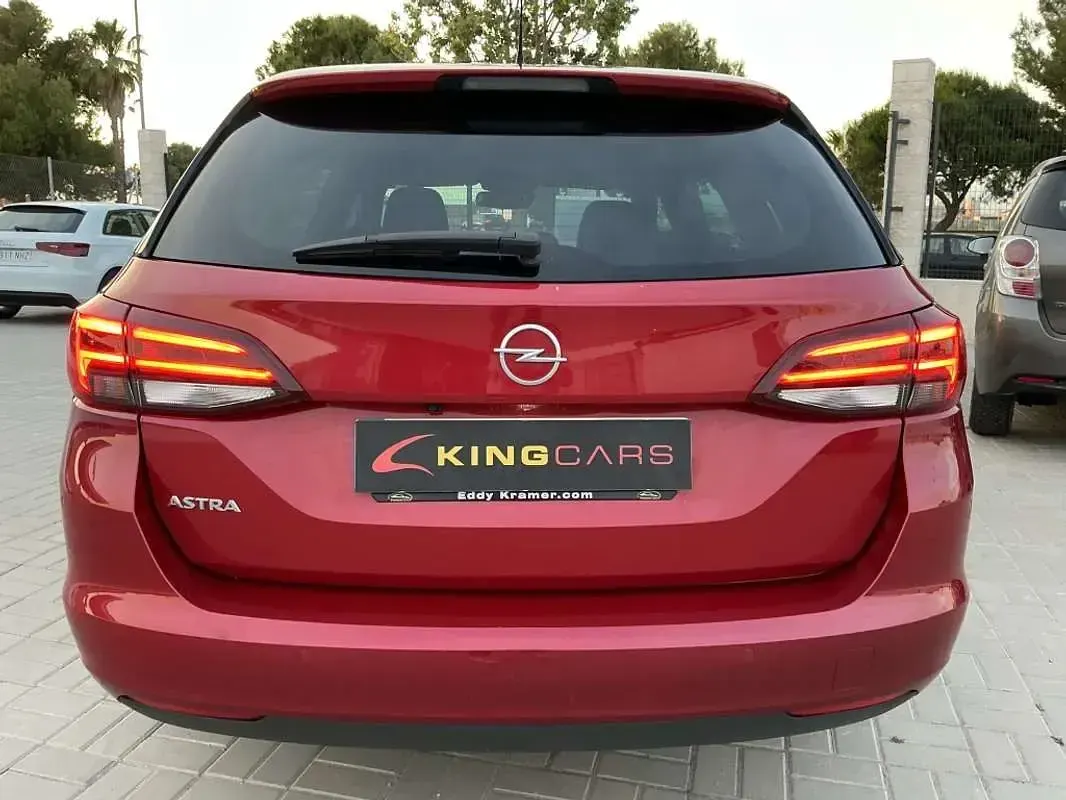Usado Opel Astra GS Line 131 HP (96 kW) 2021 Vermelho Carrinha