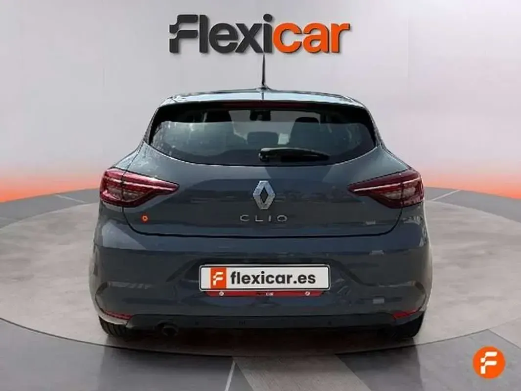 Usado Renault Clio Evolution 91 CV (66 kW) 2022 Gris Utilitario