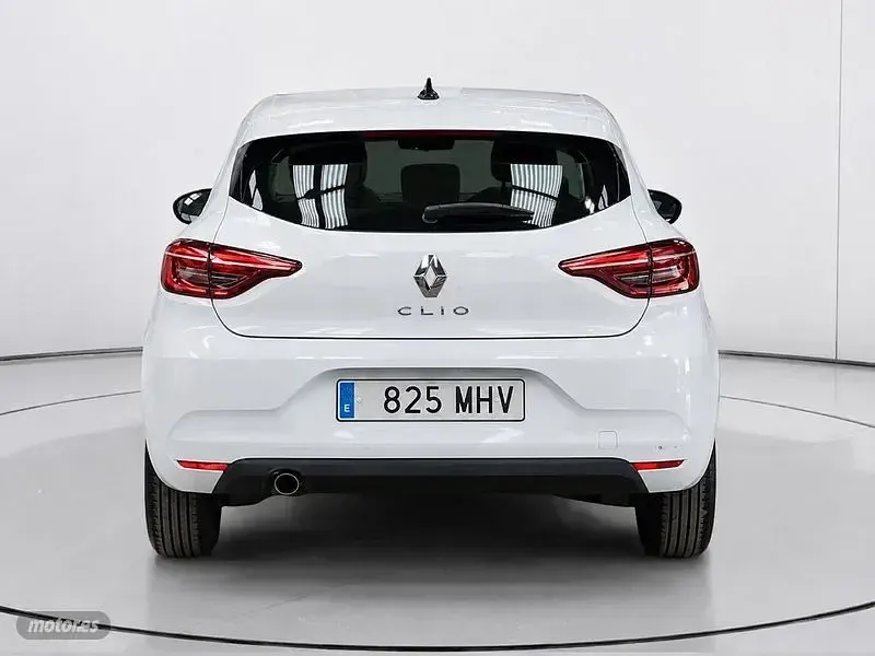 Usado Renault Clio Equilibre 100 CV (73 kW) 2023 Blanco Utilitario