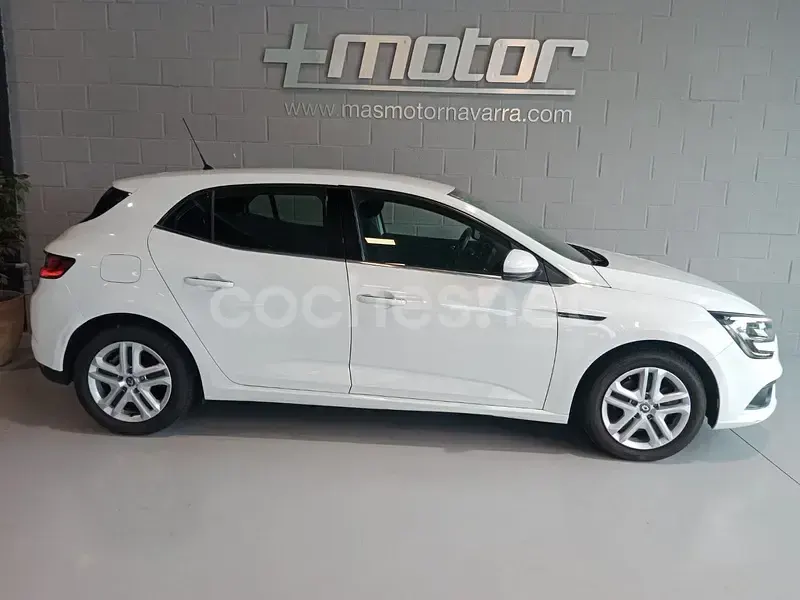 Usado Renault Mégane Business 115 CV (84 kW) 2019 Blanco Berlina