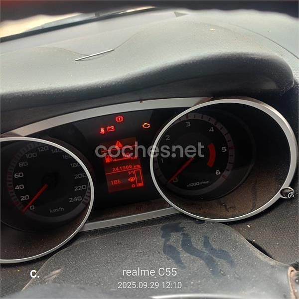 Negro Usado 2008 Peugeot 4007 Sport SUV | 4500 € (Super precio) - Imagen 1/4