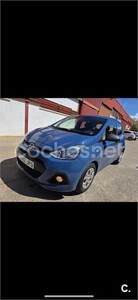 Azul Usado 2016 Hyundai i10 Utilitario | 7890 € (Un poco caro) - Imagen 1/4